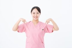 予防歯科について紹介する歯科医師